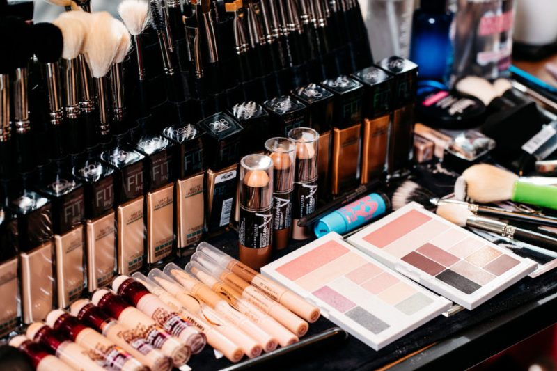 16 Maybelline NYFW Runway Appears to be like – Broke and Lovely